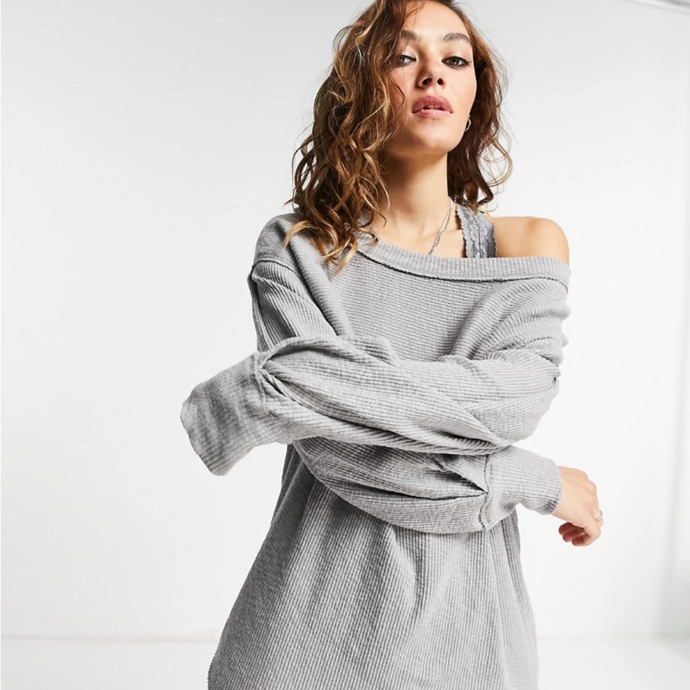Free People OG Long Sleeve Tee in Stone Grey